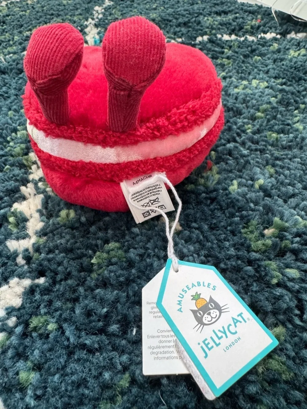 BNWT Jellycat Arlette Heart Macaron - Picture 5 of 9